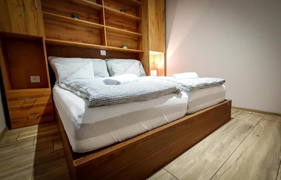 Bungalovi Kljuc Zewnętrze zdjęcie